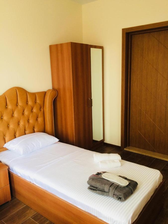 Hotel Maria Batumi Kültér fotó
