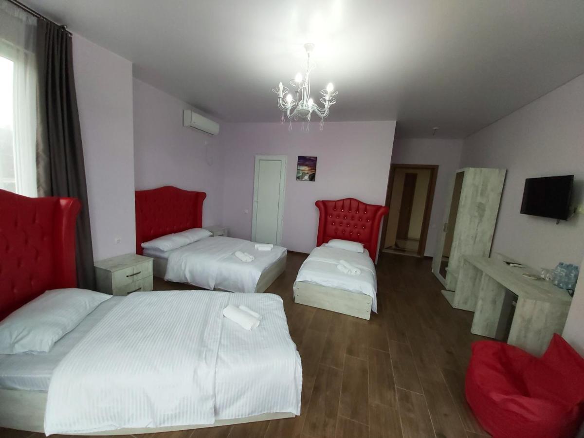 Hotel Maria Batumi Kültér fotó