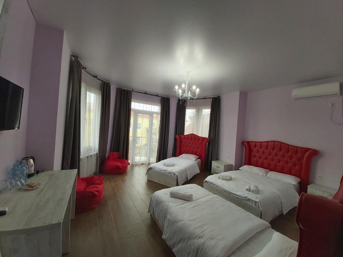 Hotel Maria Batumi Kültér fotó