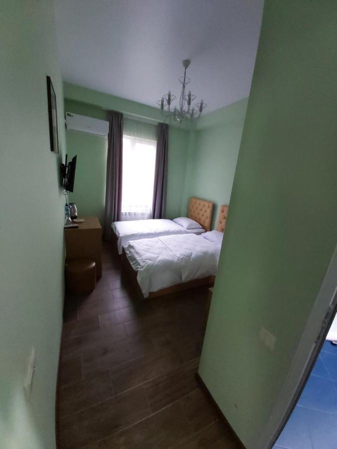 Hotel Maria Batumi Kültér fotó