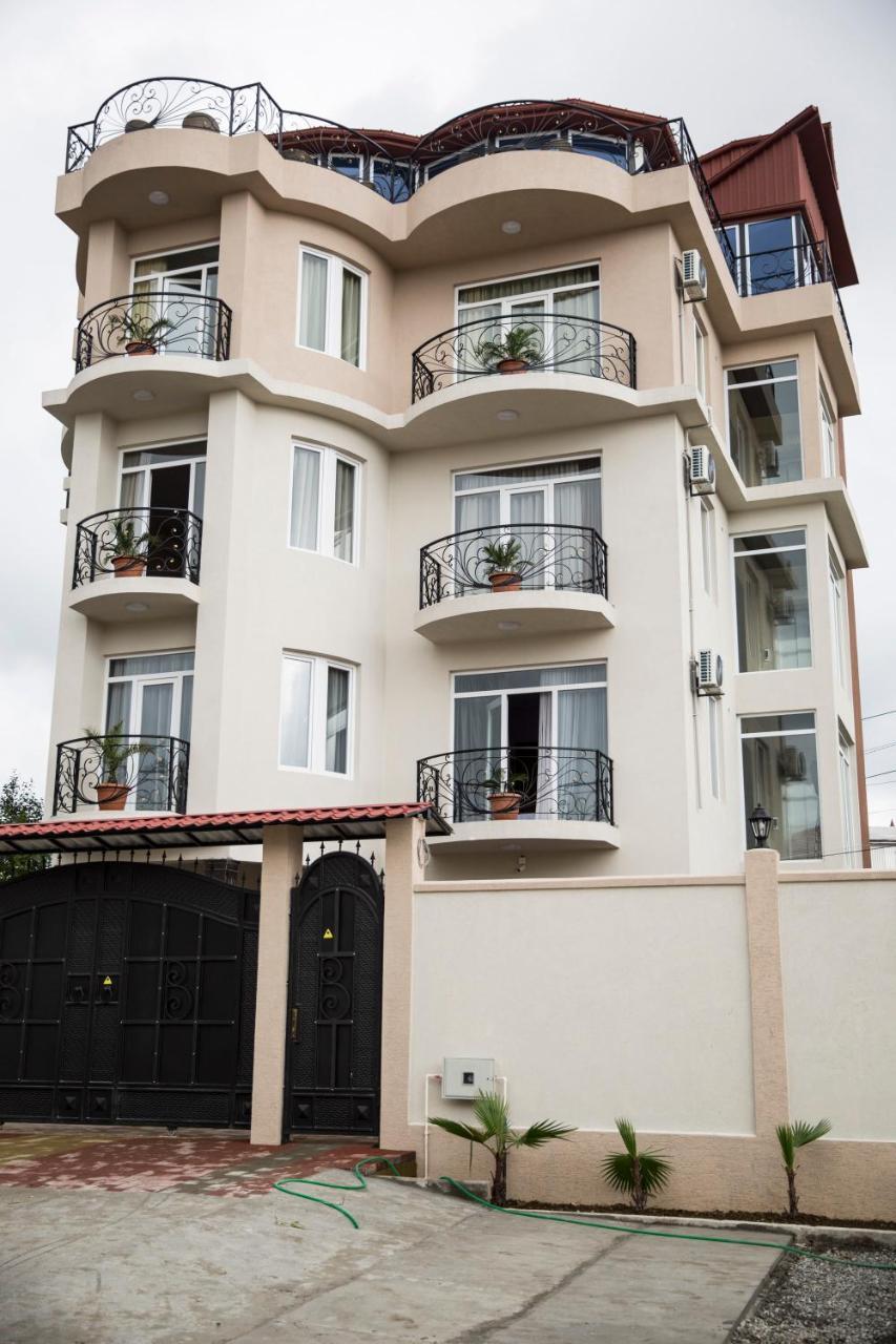 Hotel Maria Batumi Kültér fotó