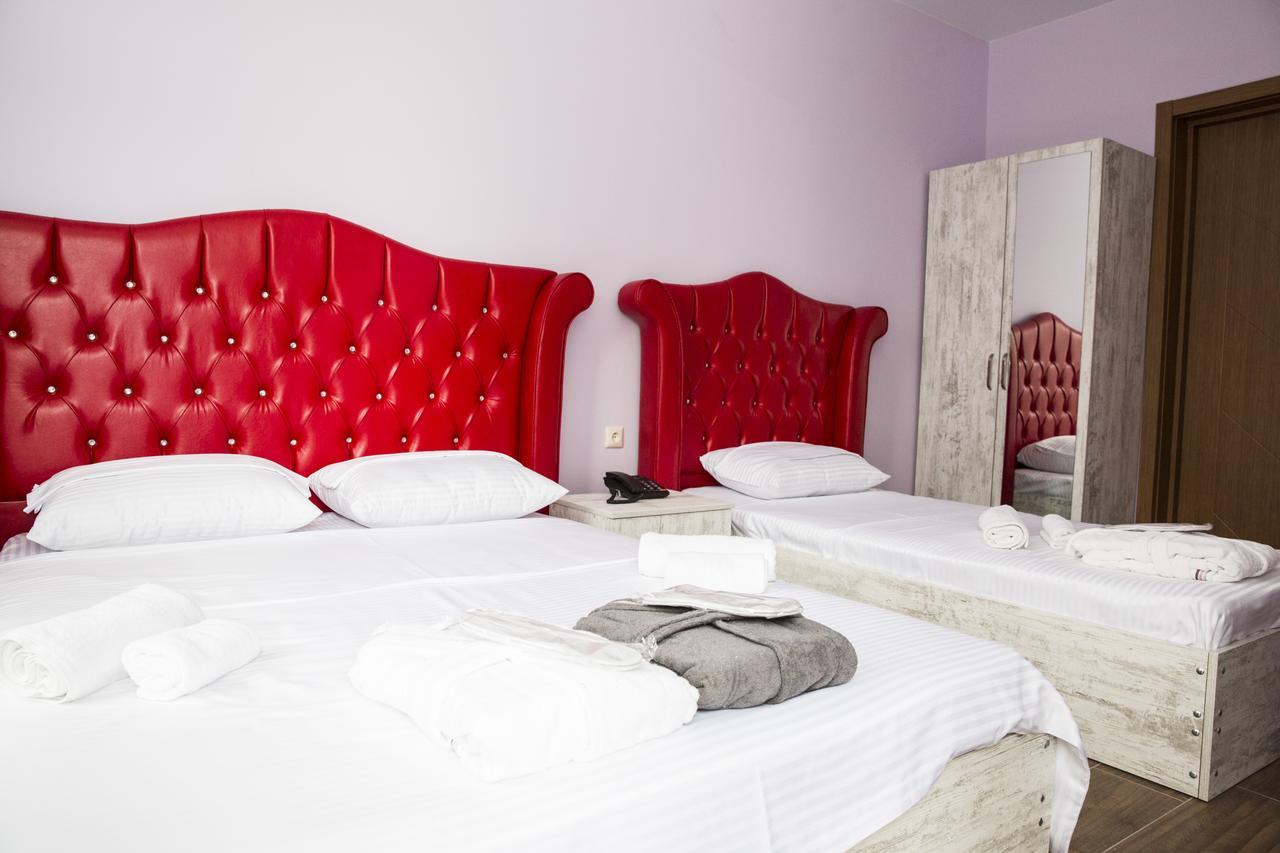Hotel Maria Batumi Kültér fotó
